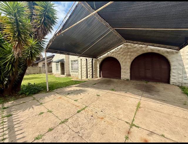 4 BEDROOM HOUSE FOR SALE IN VANDERBIJLPARK SE 7